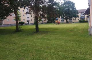 Wohnung mieten in Kastanienallee 16, 77656 Offenburg, Sanierte 4-Zimmer-Wohnung mit EBK in Offenburg ruhig gelegen in einer Seitenstrasse