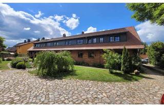 Haus kaufen in 17337 Uckerland, Seltene Gelegenheit! Vier Wohneinheiten, kernsaniert - unvermietet - viele Nutzungsmöglichkeiten