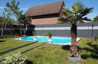Doppelhaushälfte kaufen in 45731 Waltrop, Waltrop! Wohnen wie im sonnigen Süden! Großzügige Doppelhaushälfte mit Pool auf traumhaftem Grundst