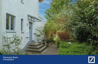 Villa kaufen in 22529 Lokstedt, Stadtvilla in Lokstedt mit eigenem Garten!