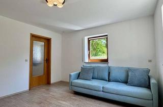 Immobilie mieten in Ligusterweg 42, 86381 Krumbach, Helle Einliegerwohnung möbliert 86381 Krumbach