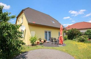 Einfamilienhaus kaufen in 01689 Weinböhla, EFH in Weinböhla * zentrale Lage * ca. 132 m² Wfl. * EBK * Garage + zwei Carports* *PROVISIONSFREI*