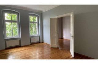 Wohnung kaufen in Hufelandstraße, 10407 Berlin, Berlin - Charmante Altbauwohnung mit Balkon und Aufzug Hufelandstraße Prenzlauer Berg