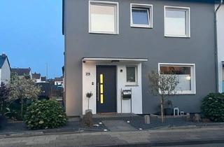 Haus kaufen in 41849 Wassenberg, Wassenberg - Modernes Reiheneckhaus mit Stellplatz und großem Garten in Myhl