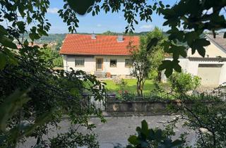Einfamilienhaus kaufen in 91171 Greding, Greding - Einfamilienhaus mit Einliegerwohnung und großem Grund in Greding
