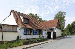 Haus kaufen in 99625 Kölleda, Kölleda - Stark sanierungsbedürftiges Häuschen im schönen Kölleda