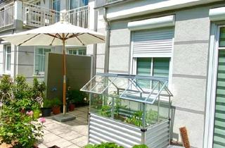 Wohnung kaufen in 80993 München, München - Stilvolle Gartenwohnung in Stadtvilla ·103 m² · Südterrasse · TG