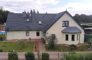 Haus kaufen in 16230 Chorin, Chorin - Mehrgenerationenhaus Haus mit 4 Garagen und viel Grün