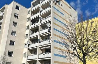 Wohnung kaufen in 65428 Rüsselsheim, Rüsselsheim am Main - Provisionsfrei 3 Zimmer Wohnung