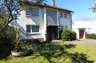 Haus kaufen in 71336 Waiblingen, Waiblingen Hohenacker - Zwei-Generationenhaus mit Garten und Garage.