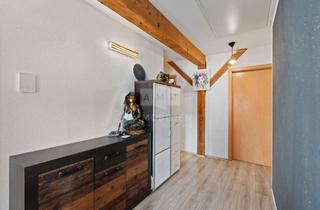 Wohnung kaufen in 88368 Bergatreute, Charmante 4-Zimmerwohnung mit Altbauflair und weiterem Ausbaupotential