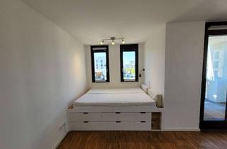 Wohnung kaufen in Römischer Ring 17, 60486 Bockenheim, Vollständig renovierte 1-Zimmer-Wohnung mit Südwest-Balkon und Einbauküche im Europaviertel