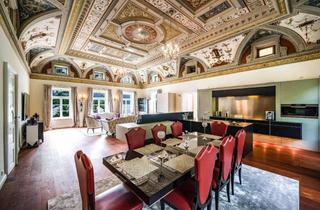 Wohnung kaufen in 83684 Tegernsee, Einzigartig! Repräsentative Altbau-Wohnung mit Seeblick und Bademöglichkeit