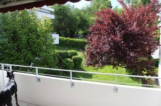 Wohnung kaufen in 73732 Esslingen, leerstehende gemütliche 3 Zimmer Wohnung mit Balkon - 2 Keller und Garage
