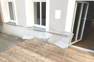 Wohnung kaufen in 12049 Neukölln, Gartenidyll mit zwei gemütlichen Zimmern um die Ecke vom Tempelhofer Feld