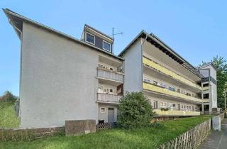 Wohnung kaufen in 44388 Lütgendortmund, Erbpacht: Dachgeschosswohnung stilvoll, hell und modernisiert in Dortmund