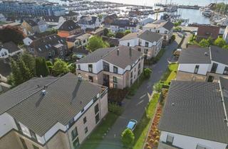 Wohnung kaufen in 24235 Laboe, Ein besonderer Wohntraum mit atemberaubendem Ausblick auf die Förde und den Hafen von Laboe