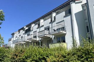 Wohnung kaufen in 96487 Dörfles-Esbach, Charmante 2-Zimmer-Wohnung mit Balkon im beliebten Toskanaviertel von Dörfles-Esbach