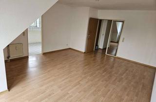 Wohnung mieten in Kieshecker Weg 15, 40472 Unterrath, Traumhaft helle 2-Raum-Dachgeschosswohnung mit Balkon in Düsseldorf