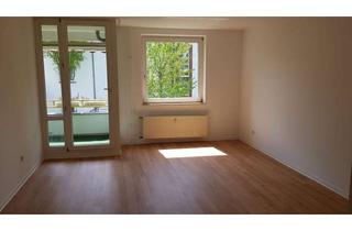 Sozialwohnungen mieten in Striewitzweg 7a, 14513 Teltow, WBS für Brandenburg erforderlich! Schöne 3-Zimmer-Wohnung mit Balkon in Teltow!