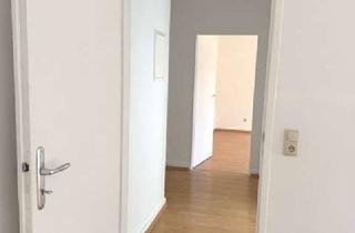 Wohnung mieten in Wilhelm-Busch Strasse, 60431 Dornbusch, 3 - Zimmerwohnung mit Balkon