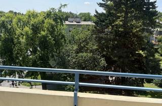 Wohnung mieten in 65760 Eschborn, Stilvolle große 1 Zi.-Wohnung, 44m², EBK, Balkon, zentrale Lage in 65760 Eschborn.