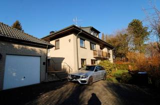 Wohnung mieten in 58739 Wickede, Charmante Dachgeschosswohnung mit eigener Terrasse