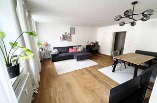 Wohnung mieten in 86316 Friedberg, Charmante 2-Zi.-Altbauwohnung mit Einbauküche, Terrasse (EG) & Stellplatz im Herzen von Friedberg