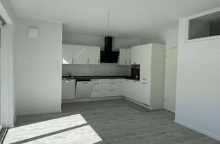 Wohnung mieten in Bertha- Dinkelweg- Weg 14, 74564 Crailsheim, 4-Zi.-Wohnung mit Terrasse, Einbauküche, großem Privatgarten