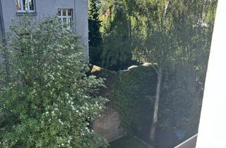 Wohnung mieten in Frohnhauser Str. 429, 45144 Frohnhausen, Moderne Dachgeschoss-Wohnung in Essen-Frohnhausen steht zur Verfügung