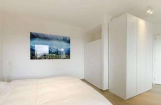 Wohnung mieten in Emmy-Noether-Straße 4b, 16321 Bernau, Stilvolle, modernisierte 1,5-Zimmer-Wohnung mit EBK in Bernau bei Berlin