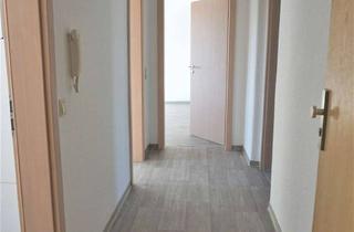 Wohnung mieten in Halberstädter Straße 16, 39435 Egeln, Zentral wohnen in Egeln – Helle 3-Zimmer-Wohnung mit Charme
