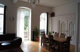 Wohnung mieten in 76133 Innenstadt-Ost, Großzügige Altbauwohnung mit Charme im Herzen der Stadt – 5 Zimmer, 173 m², WG-geeignet