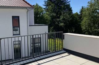Wohnung mieten in Bahnhofstr. 12, 86424 Dinkelscherben, Stilvolle 3-Zimmer-Wohnung mit sonniger Terrasse und viel Tageslicht