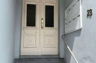 Wohnung mieten in Pfarrstraße 23, 08233 Treuen, Zentral gelegene Wohnung in Treuen, Wannenbad, Küchenzeile, neu renoviert