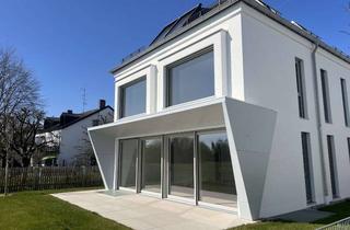 Einfamilienhaus kaufen in 82152 Krailling, Fertig gestelltes Einfamilienhaus mit Tiefgarage und unverbauten Blick