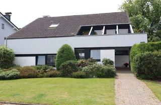 Haus kaufen in 41564 Kaarst, + Kaarst + EFH mit Einliegerwohnung / Büro + Bj 1973 + ca. 165 m² Wohnfl. + ca. 1.147 m² Grundstück