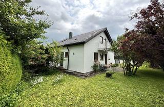 Haus kaufen in 73098 Rechberghausen, Gepflegtes Zweifamilienhaus in beliebter Wohnlage !