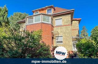 Mehrfamilienhaus kaufen in 12487 Johannisthal, Ruhig gelegenes Mehrfamilienhaus mit großem Garten und viel Potenzial