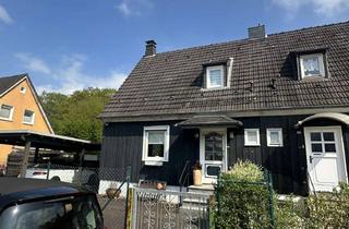 Einfamilienhaus kaufen in 51061 Höhenhaus, Leerstehendes Einfamilienhaus in der Finnensiedlung