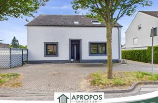 Haus kaufen in 47445 Moers, Viel Platz für die ganze Familie - Riesiges Haus mit großem Garten in Moers-Repelen