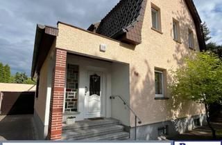 Einfamilienhaus kaufen in 12683 Biesdorf, Charmantes Einfamilienhaus mit Keller und Garage in Biesdorf