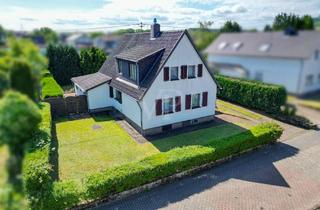 Einfamilienhaus kaufen in 66740 Saarlouis, Einfamilienhaus mit großzügigem Garten in ruhiger Lage