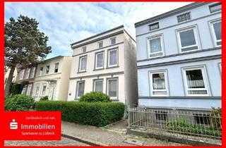 Mehrfamilienhaus kaufen in 23554 St. Lorenz Nord, Kleines Mehrfamilienhaus mit Potential!