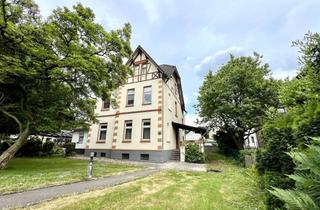Haus kaufen in 45476 Styrum, Dreifamilienhaus mit Potenzial in Mülheim