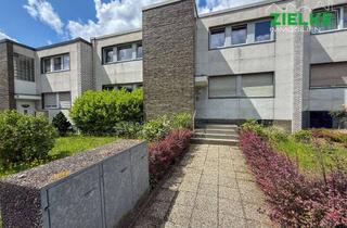 Haus kaufen in 40699 Erkrath, Charmantes 3-Parteienhaus mit Garten und 2 Garagen. Beste Lage für Investoren