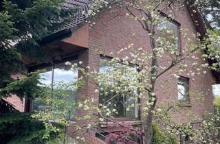 Einfamilienhaus kaufen in 25421 Pinneberg, Großes Einfamilienhaus zum Modernisieren - Ihre Chance zur Verwirklichung - Pinneberg Süd