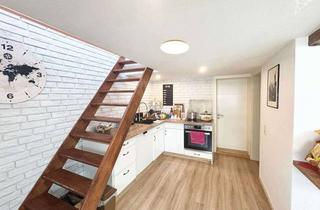 Mehrfamilienhaus kaufen in 63762 Großostheim, CHARME TRIFFT CHANCE Historisches Mehrfamilienhaus mit 5 Wohneinheiten und viel Potential!