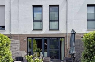 Haus kaufen in 22848 Norderstedt, Modernes KFW 55 Townhouse, A+, nahe der Hamburger Stadtgrenze