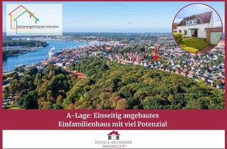 Einfamilienhaus kaufen in 23570 Travemünde, A-Lage: Einseitig angebautes Einfamilienhaus mit viel Potenzial